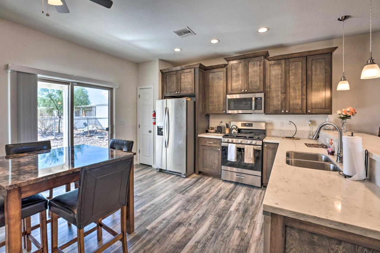 Pet-Friendly Retreat - 1 Block To Colorado River! Bullhead City Exteriör bild