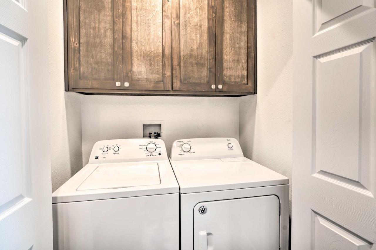 Pet-Friendly Retreat - 1 Block To Colorado River! Bullhead City Exteriör bild